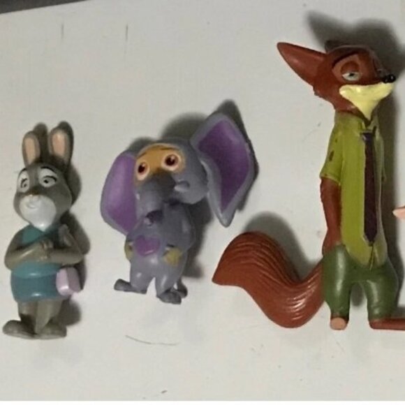 Disney Zootopia Figurines Lot • 6 Characters - Picture 1 of 1